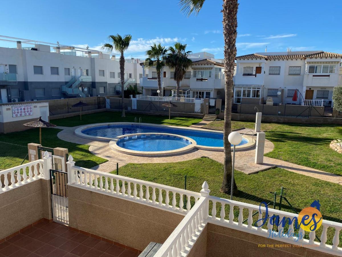 La Cinuelica, R3 1St Floor Apartment Com Pool L129 Torrevieja Exterior photo